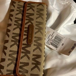 Michael Kors wallet